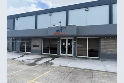 960 W 84th St, Hialeah, FL 33014 - Photo 14