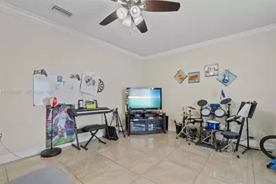 9200 NW 21st Mnr, Sunrise, FL 33322 - Photo 14