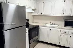 287 Norwich L, West Palm Beach, FL 33417 - Photo 8