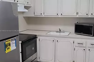 287 Norwich L, West Palm Beach, FL 33417 - Photo 6