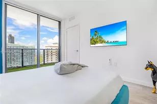 55 SW 9th St, Miami, FL 33130 - Photo 4