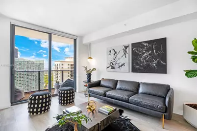 55 SW 9th St #3205, Miami, FL 33130 - Photo 1