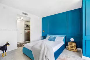 55 SW 9th St, Miami, FL 33130 - Photo 6