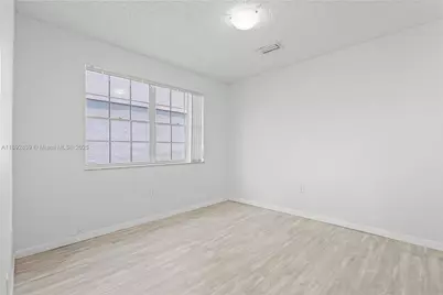 9917 W Elm Ln, Miramar, FL 33025 - Photo 30