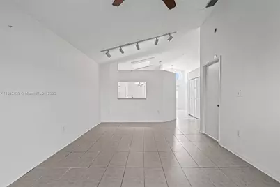 9917 W Elm Ln, Miramar, FL 33025 - Photo 26