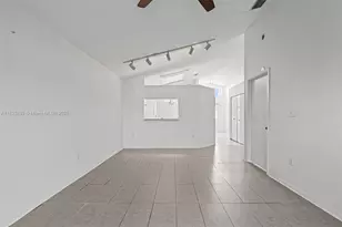 9917 W Elm Ln, Miramar, FL 33025 - Photo 26