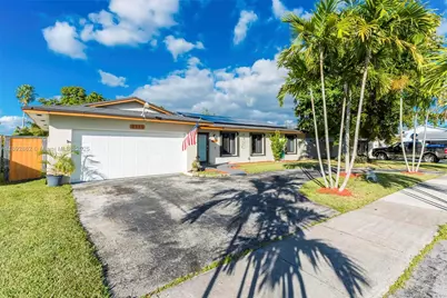 8111 SW 205th St, Cutler Bay, FL 33189 - Photo 40