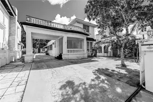1338 SW 14th St, Miami, FL 33145 - Photo 2