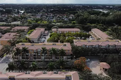 430 SW 147th Ave, Pembroke Pines, FL 33027 - Photo 28