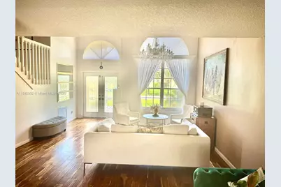 18249 SW 3rd St, Pembroke Pines, FL 33029 - Photo 4