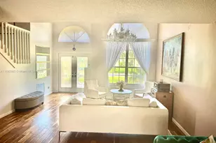 18249 SW 3rd St, Pembroke Pines, FL 33029 - Photo 4