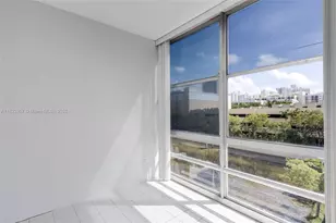 210 172nd St, Sunny Isles Beach, FL 33160 - Photo 12