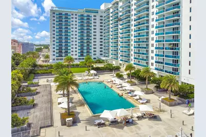 2301 Collins Ave #425, Miami Beach, FL 33139 - Photo 2