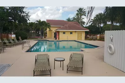 7640 Westwood Dr #407, Tamarac, FL 33321 - Photo 24