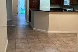 7640 Westwood Dr, Tamarac, FL 33321 - Photo 4