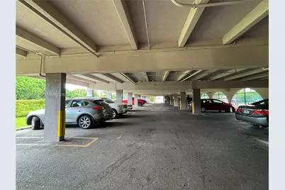 1350 W 53rd St #24, Hialeah, FL 33012 - Photo 16