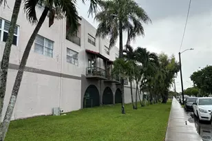 1350 W 53rd St, Hialeah, FL 33012 - Photo 6