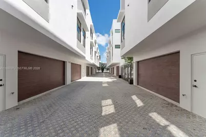 503 NE 61st St, Miami, FL 33137 - Photo 26