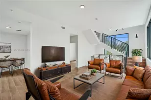 525 NE 61st St, Miami, FL 33137 - Photo 2