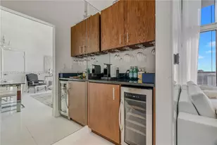 465 Brickell Ave, Miami, FL 33131 - Photo 10