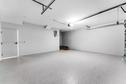 531 NE 61st St, Miami, FL 33137 - Photo 16