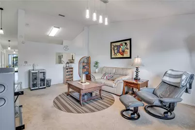 7641 NW 99th Ave, Tamarac, FL 33321 - Photo 14