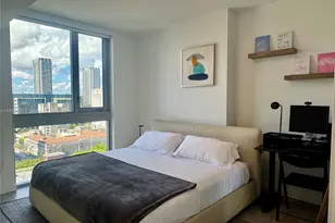 227 NE 2nd St, Miami, FL 33132 - Photo 18