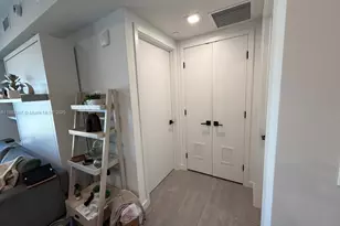 227 NE 2nd St, Miami, FL 33132 - Photo 10