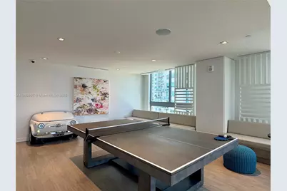 227 NE 2nd St #2105, Miami, FL 33132 - Photo 30