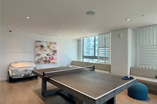 227 NE 2nd St, Miami, FL 33132 - Photo 30