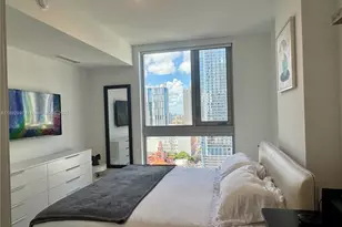 227 NE 2nd St, Miami, FL 33132 - Photo 16