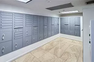 17890 W Dixie Hwy 319 Hwy, North Miami Beach, FL 33160 - Photo 26