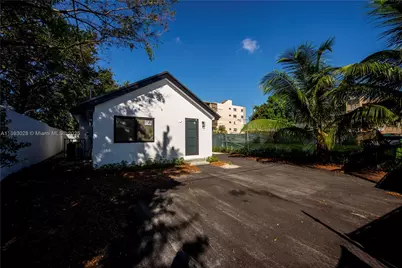 764 NW 36th Ave #1, Miami, FL 33125 - Photo 2