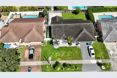 14931 SW 168th Ter, Miami, FL 33187 - Photo 24