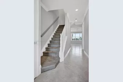 1422 Silk Oak Dr, Hollywood, FL 33021 - Photo 4