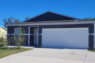 1977 SE Floresta Dr, Port Saint Lucie, FL 34983 - Photo 2