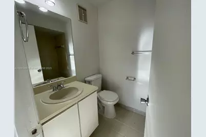 370 NW 85th Ct #1804, Miami, FL 33126 - Photo 8