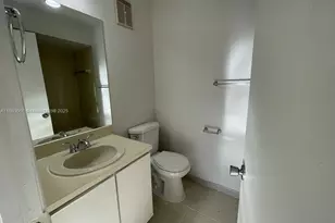 370 NW 85th Ct, Miami, FL 33126 - Photo 8