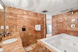 905 Brickell Bay Dr, Miami, FL 33131 - Photo 74