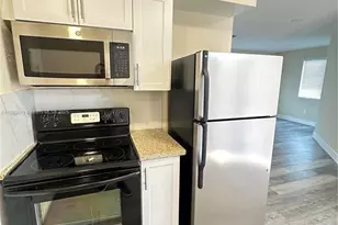 97 NW 73rd Pl, Miami, FL 33126 - Photo 4