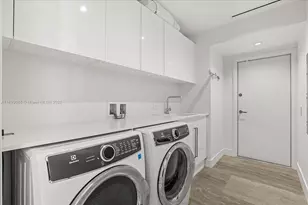 18501 Collins Ave, Sunny Isles Beach, FL 33160 - Photo 36