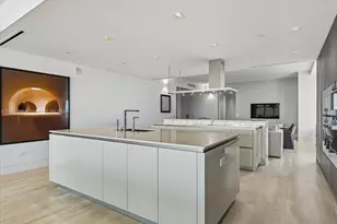 18501 Collins Ave, Sunny Isles Beach, FL 33160 - Photo 12