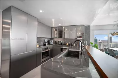 1900 N Bayshore Dr #4411, Miami, FL 33132 - Photo 1