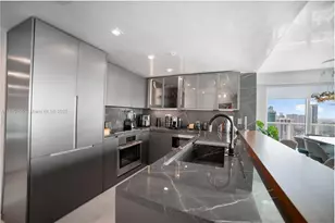 1900 N Bayshore Dr, Miami, FL 33132 - Photo 1