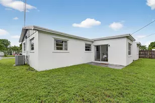 331 N 71st Ave, Hollywood, FL 33024 - Photo 40