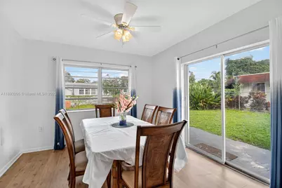 331 N 71st Ave, Hollywood, FL 33024 - Photo 12