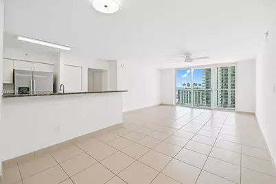 1155 Brickell Bay Dr #703, Miami, FL 33131 - Photo 1