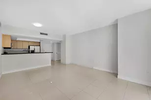 140 S Dixie Hwy, Hollywood, FL 33020 - Photo 2