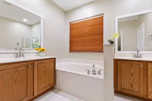 7557 NW 18th Dr, Pembroke Pines, FL 33024 - Photo 22