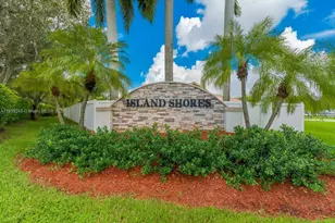 14032 NW 15th Dr, Pembroke Pines, FL 33028 - Photo 2